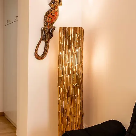 Domus Maya Colosseum *